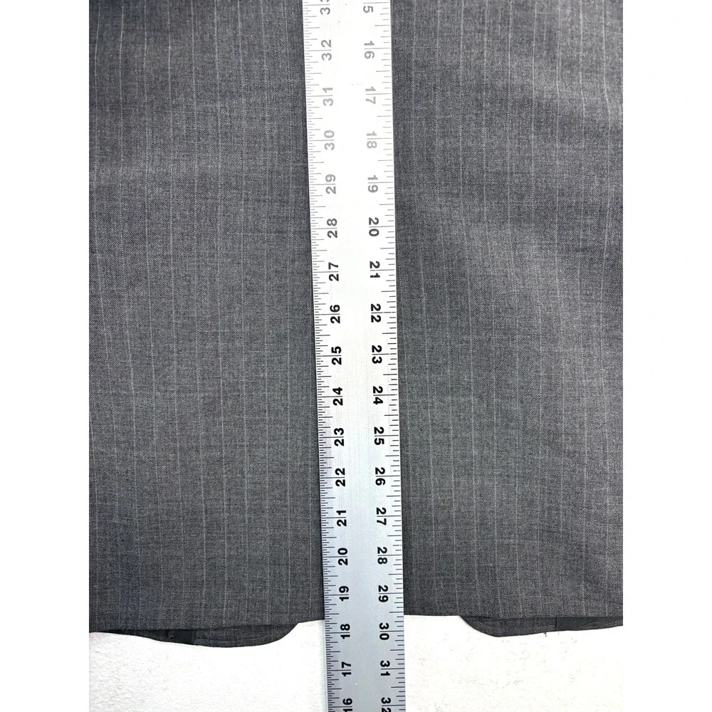 vtg Gray Pinstripe 38R 31x32 Oakton Ltd Wool Blend 2pc Pant Suit USA Flat Front